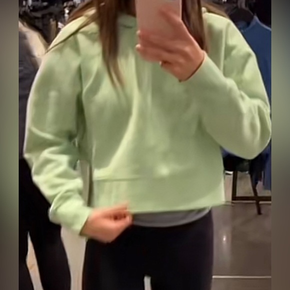 💚LULULEMON CROPPED LOUNGEFUL HOODIE/JACKET-CREAMY MINT-14💚 - Picture 3 of 12